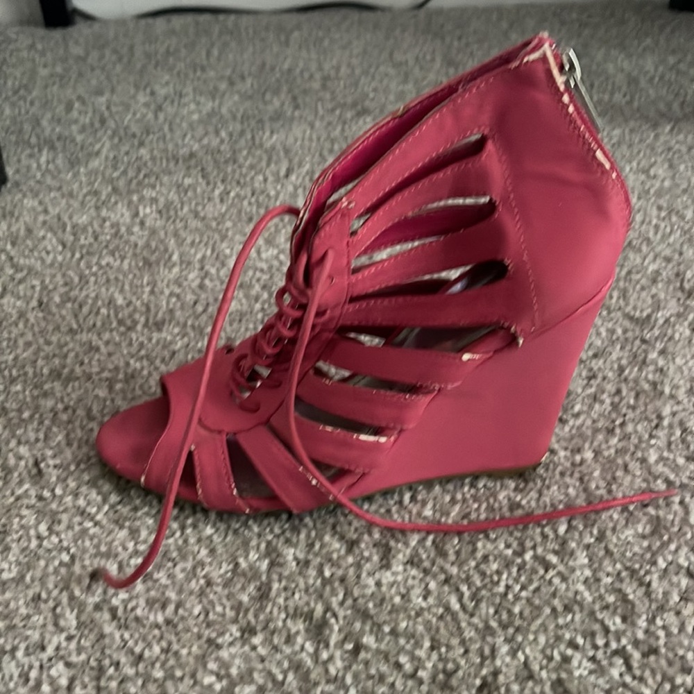 Wedges - Picture 7 of 7